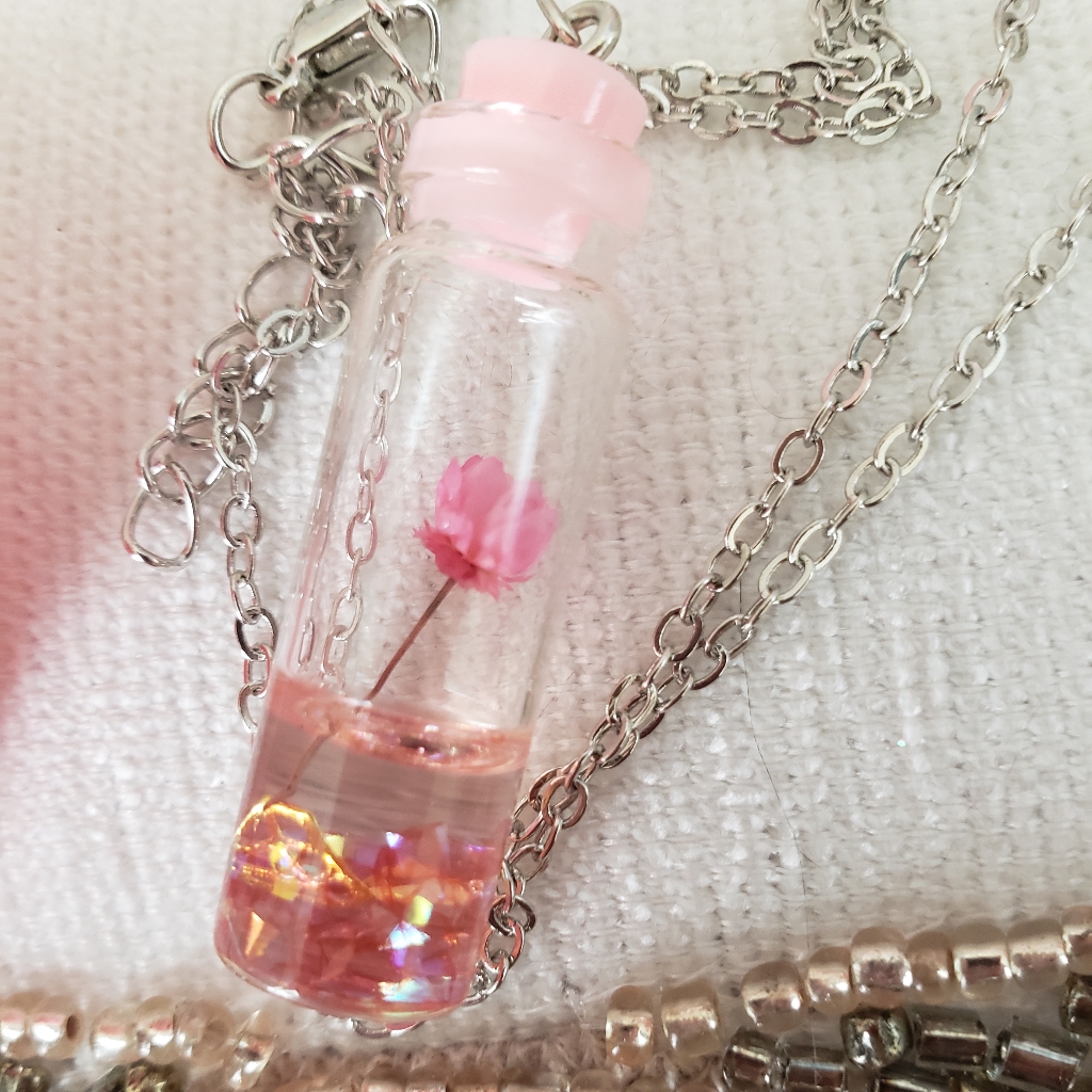 Pretty In Pink Flower In Bottle Necklace 21$
